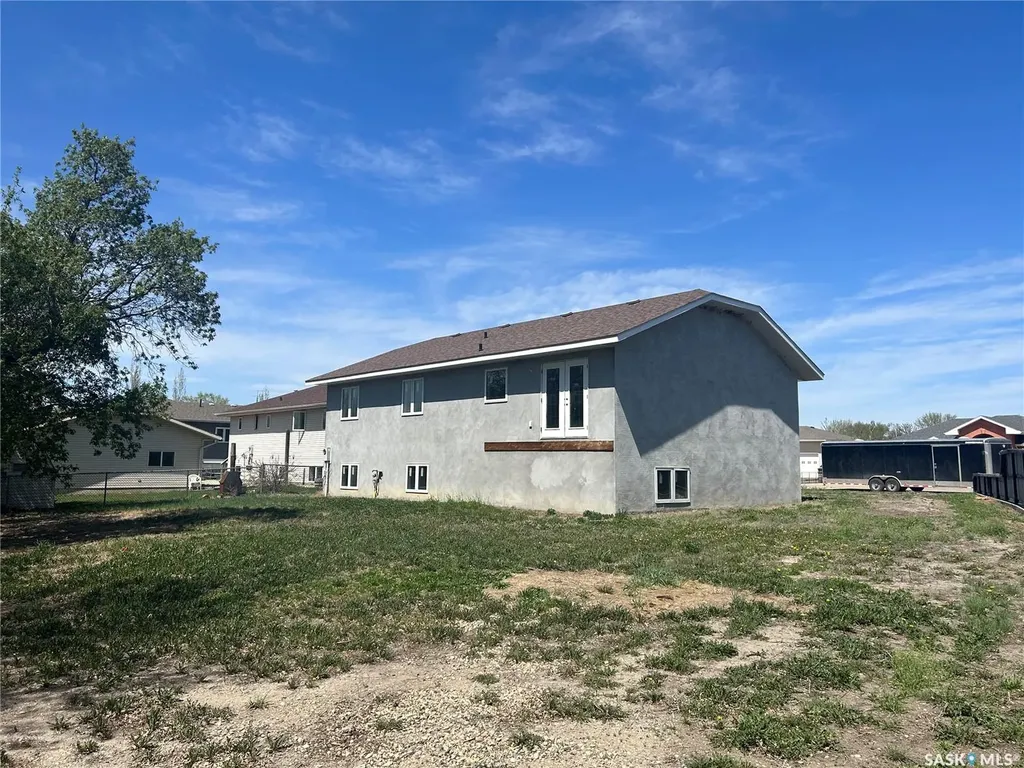 117 Carson Bay Lampman SK S0C 0B5