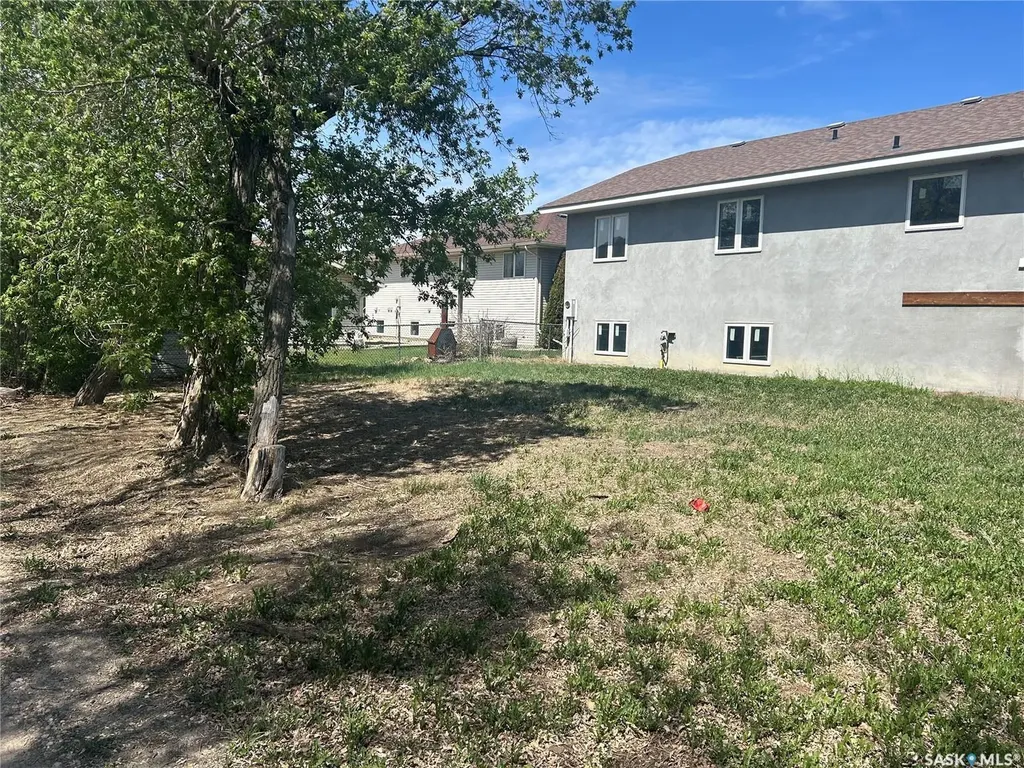 117 Carson Bay Lampman SK S0C 0B5