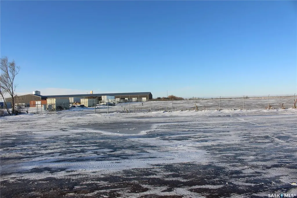 2020 Norwood Avenue Moose Jaw SK S6J 1E7