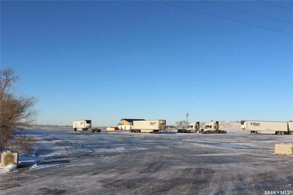 2020 Norwood Avenue Moose Jaw SK S6J 1E7
