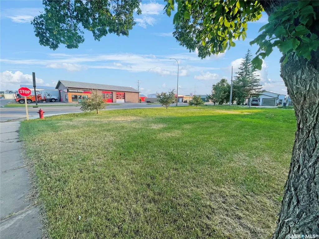 204 9th Avenue NW Swift Current SK S9H 1A7