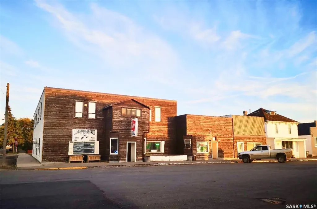 111 Main Street Nokomis SK S0G 3R0