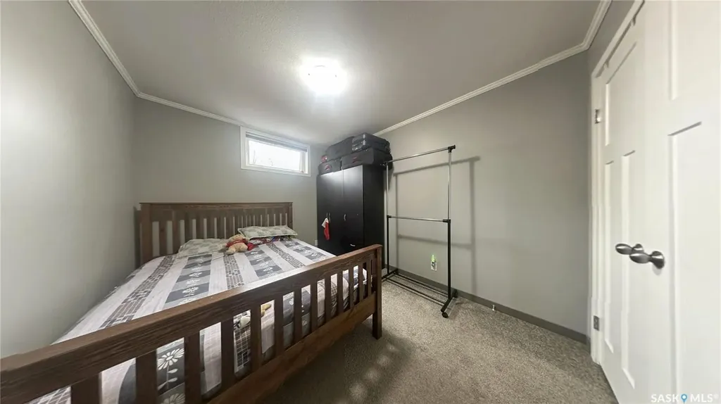 322 Lewin Way Saskatoon SK S7T 0A7