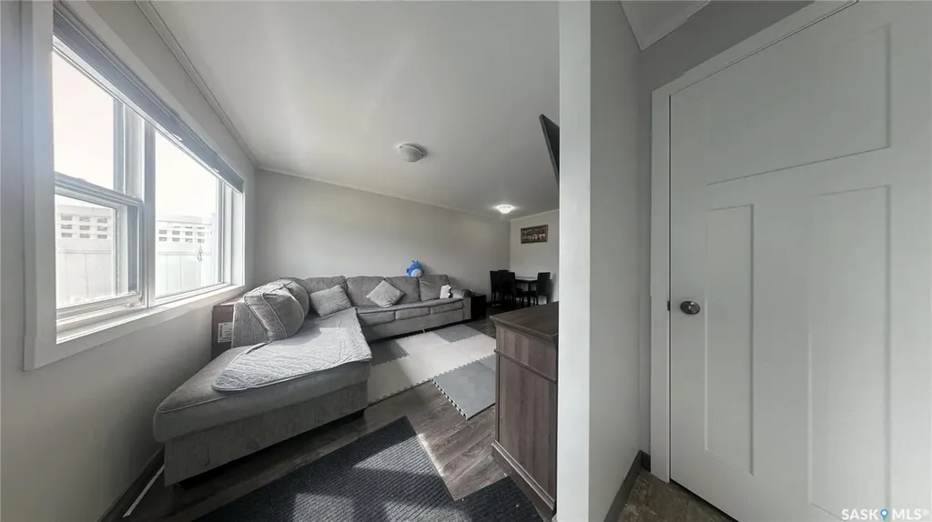 322 Lewin Way Saskatoon SK S7T 0A7