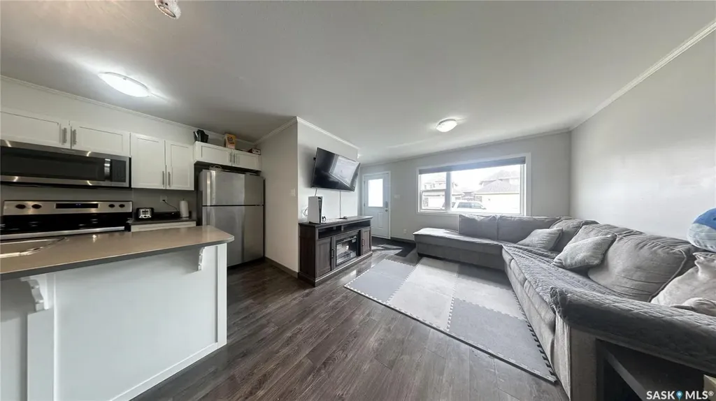 322 Lewin Way Saskatoon SK S7T 0A7