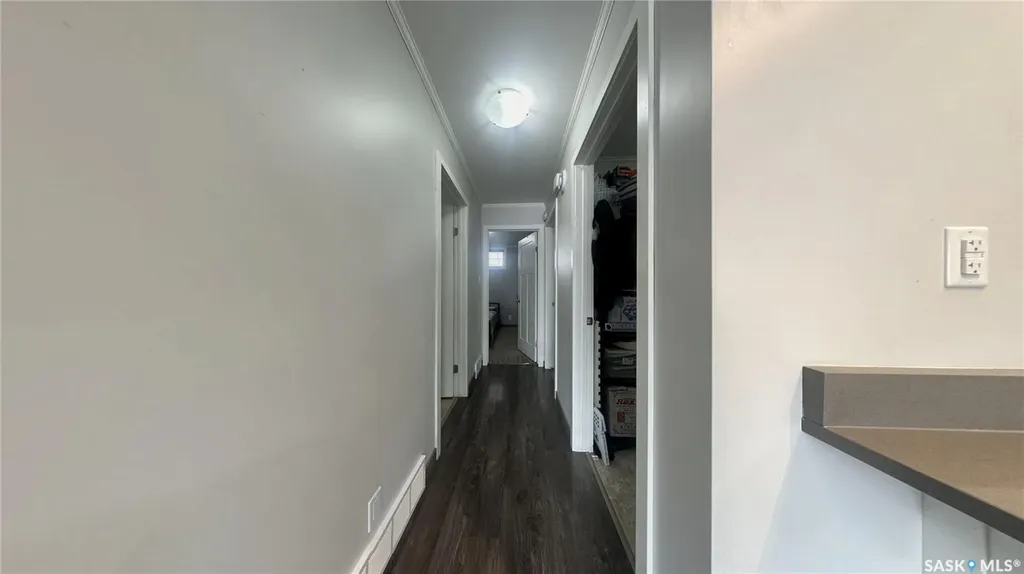 322 Lewin Way Saskatoon SK S7T 0A7