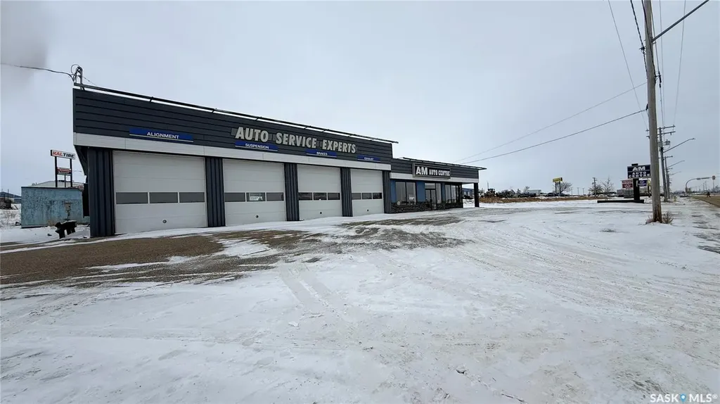 370 Railway Avenue E North Battleford SK S9A 2R7