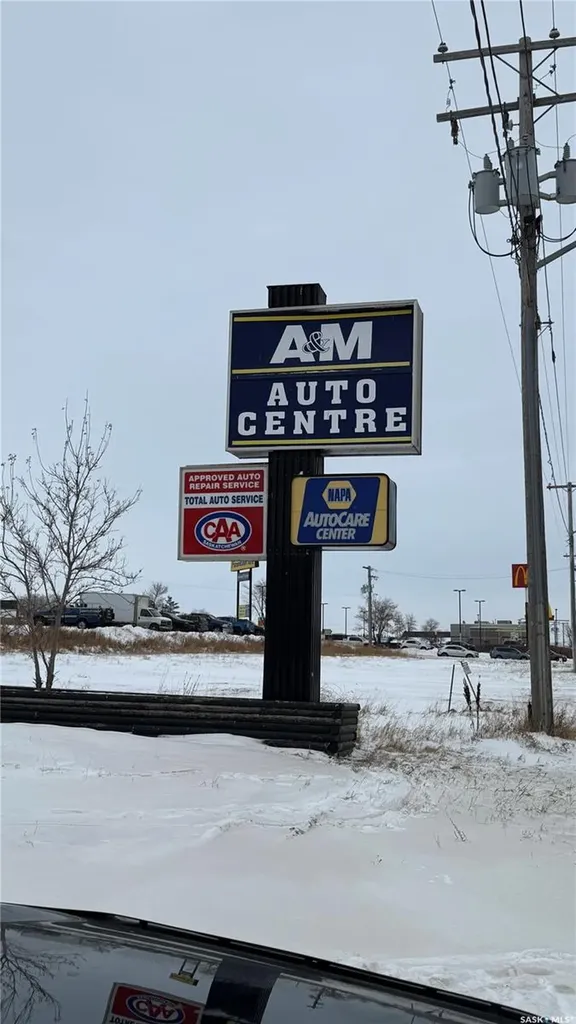 370 Railway Avenue E North Battleford SK S9A 2R7