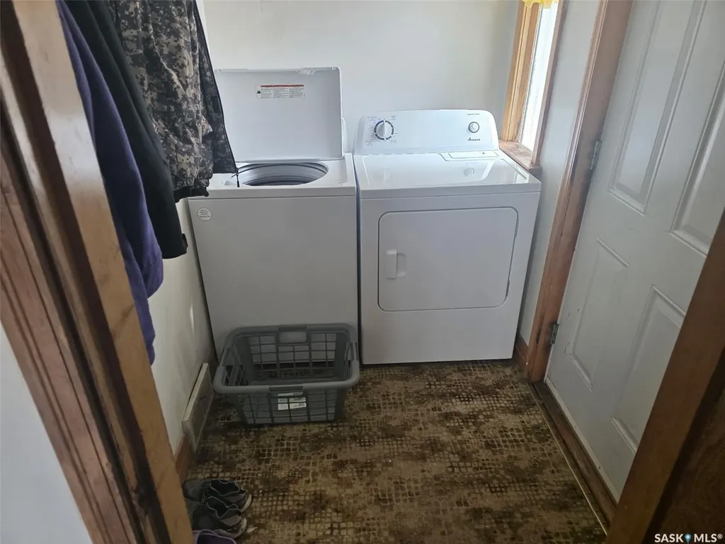 102 Dominion Avenue Kincaid SK S0H 2J0