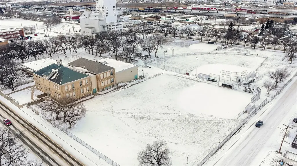 500 Coteau Street W Moose Jaw SK S6H 5E3