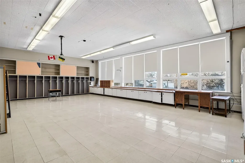 1100 Currie Crescent Moose Jaw SK S6H 6B7