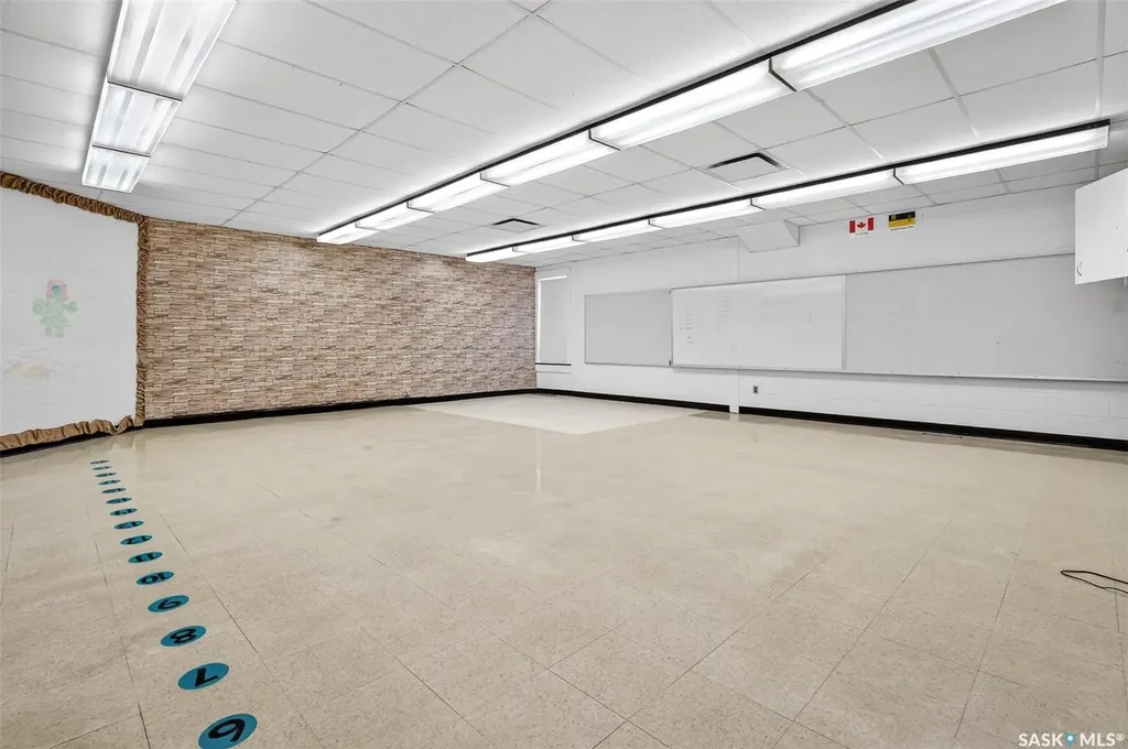 1100 Currie Crescent Moose Jaw SK S6H 6B7