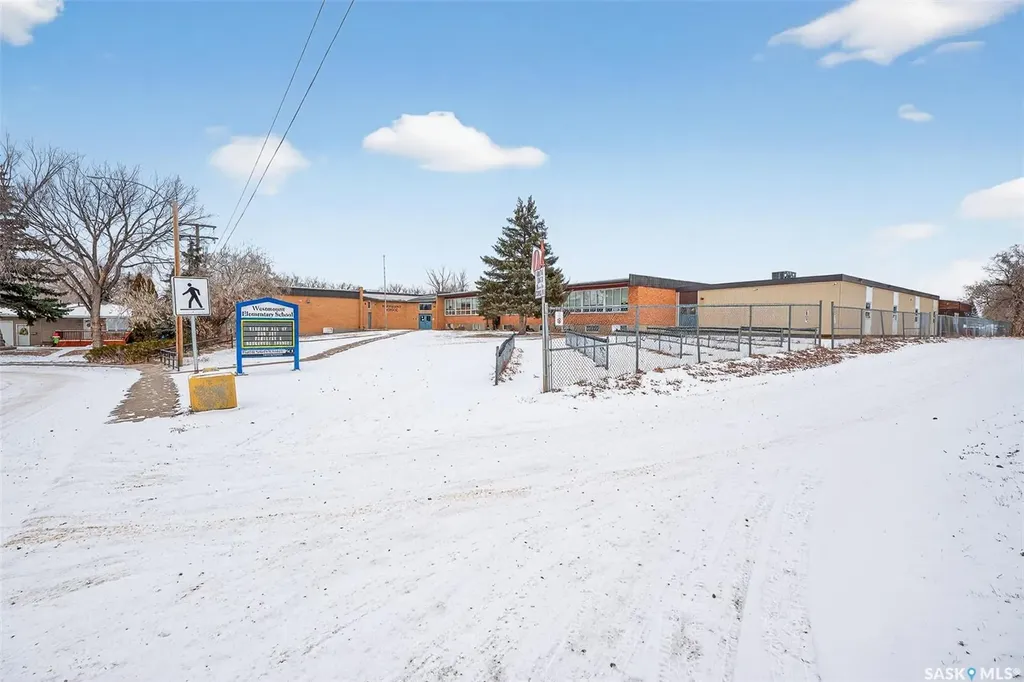 1100 Currie Crescent Moose Jaw SK S6H 6B7