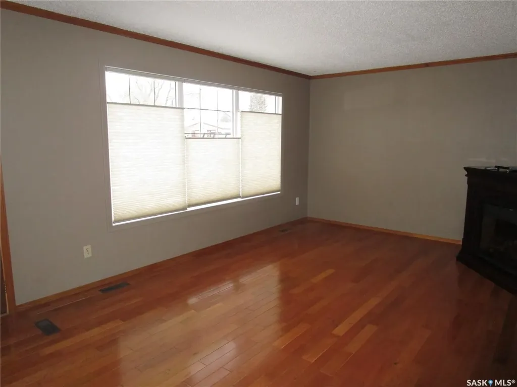 1003 1st Street W Assiniboia SK S0H 0B0