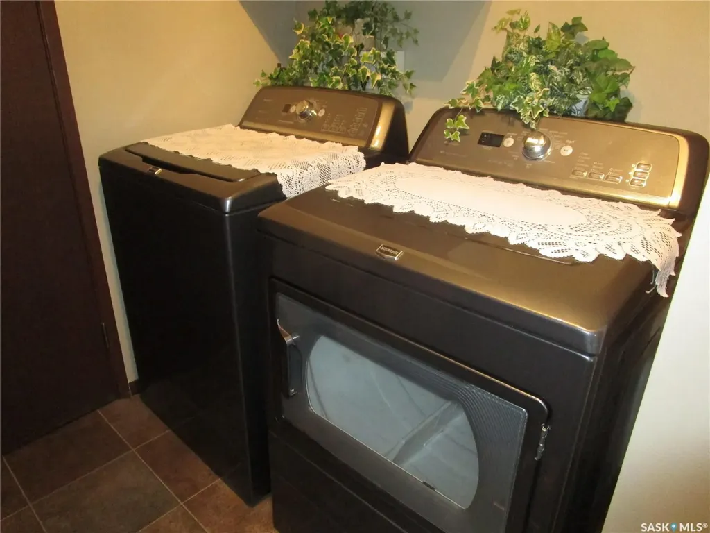 1003 1st Street W Assiniboia SK S0H 0B0