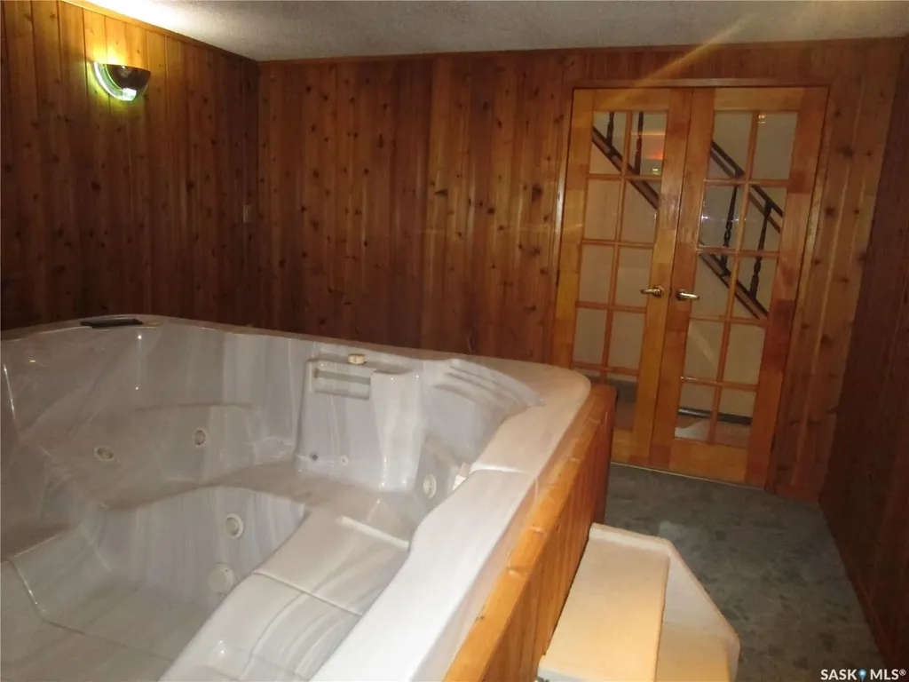 1003 1st Street W Assiniboia SK S0H 0B0