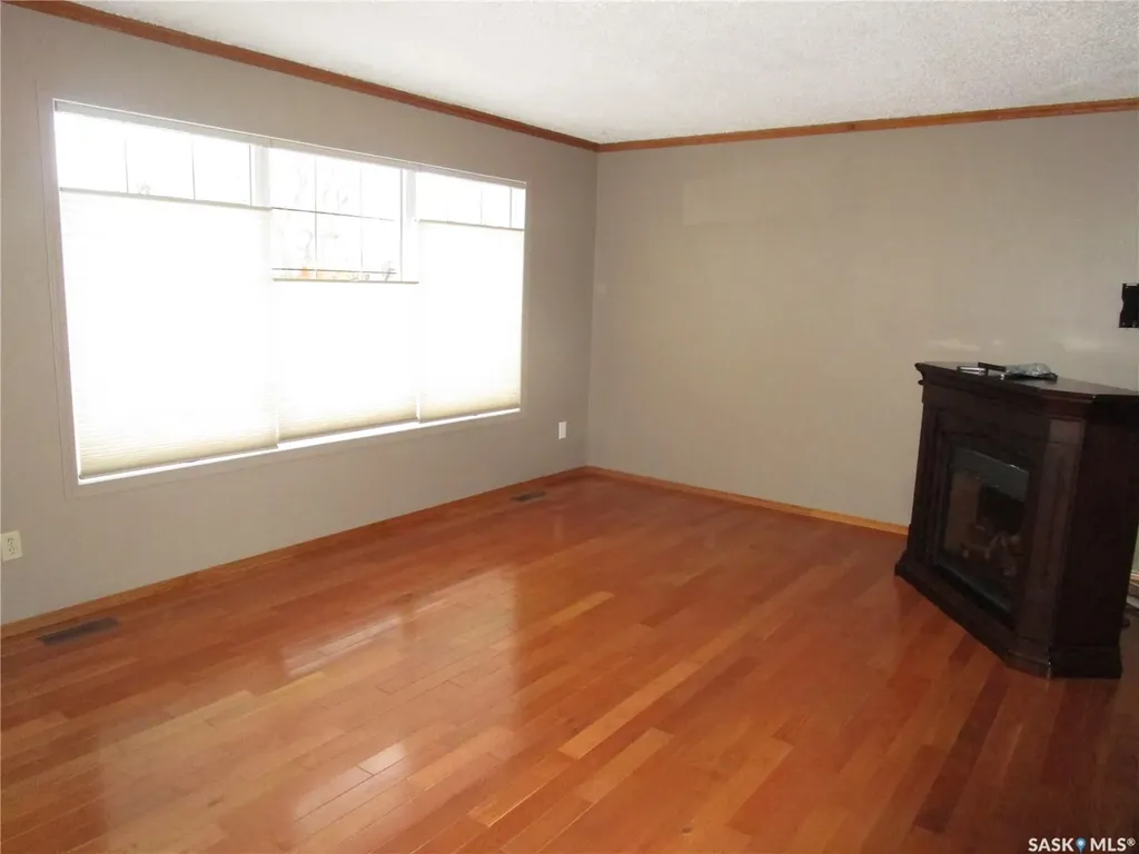 1003 1st Street W Assiniboia SK S0H 0B0