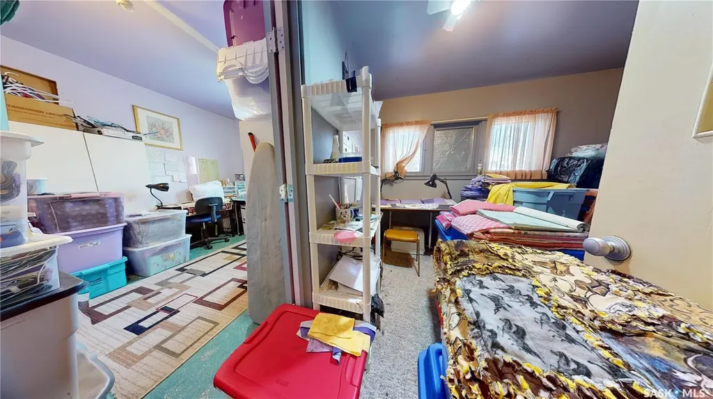 135-145 3rd Street E Fox Valley SK S0N 0V0