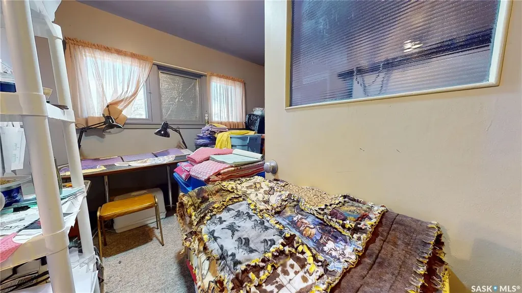 135-145 3rd Street E Fox Valley SK S0N 0V0