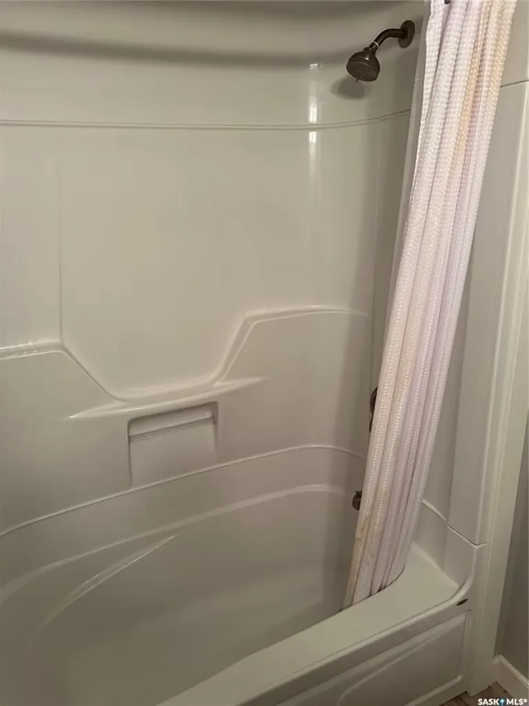 308 4th Street E Carnduff SK S0C 0S0