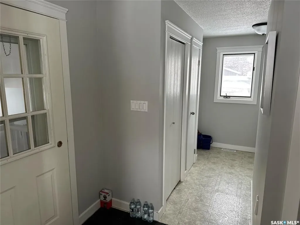 308 4th Street E Carnduff SK S0C 0S0