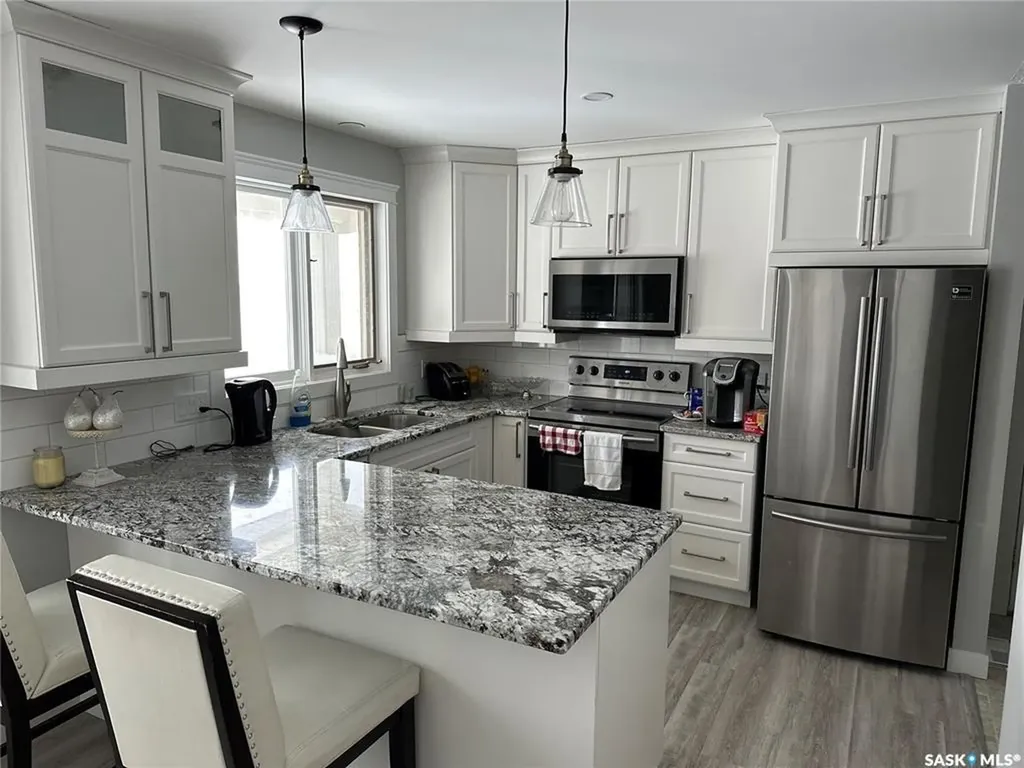 308 4th Street E Carnduff SK S0C 0S0