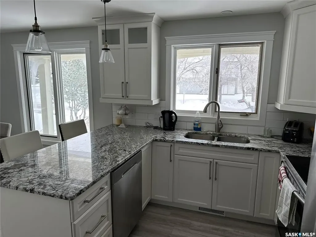 308 4th Street E Carnduff SK S0C 0S0