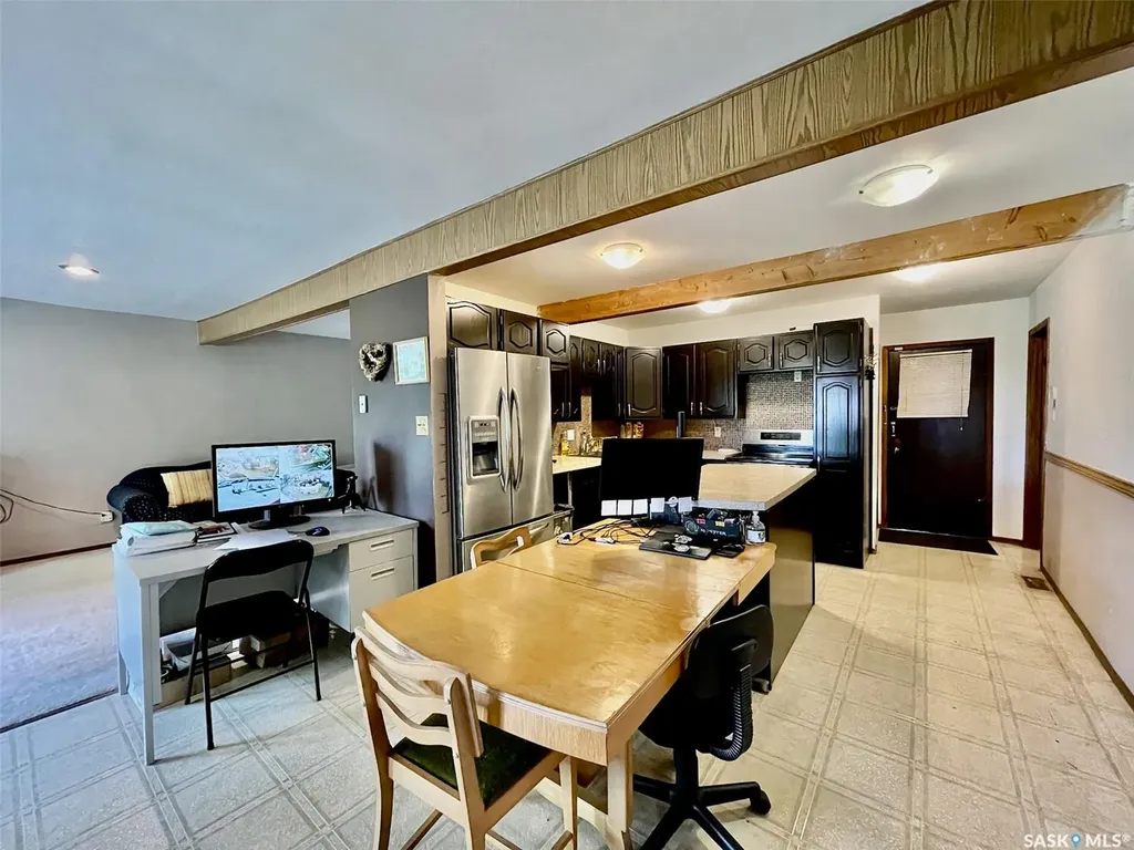 200 9 Highway S Canora SK S0A 0L0