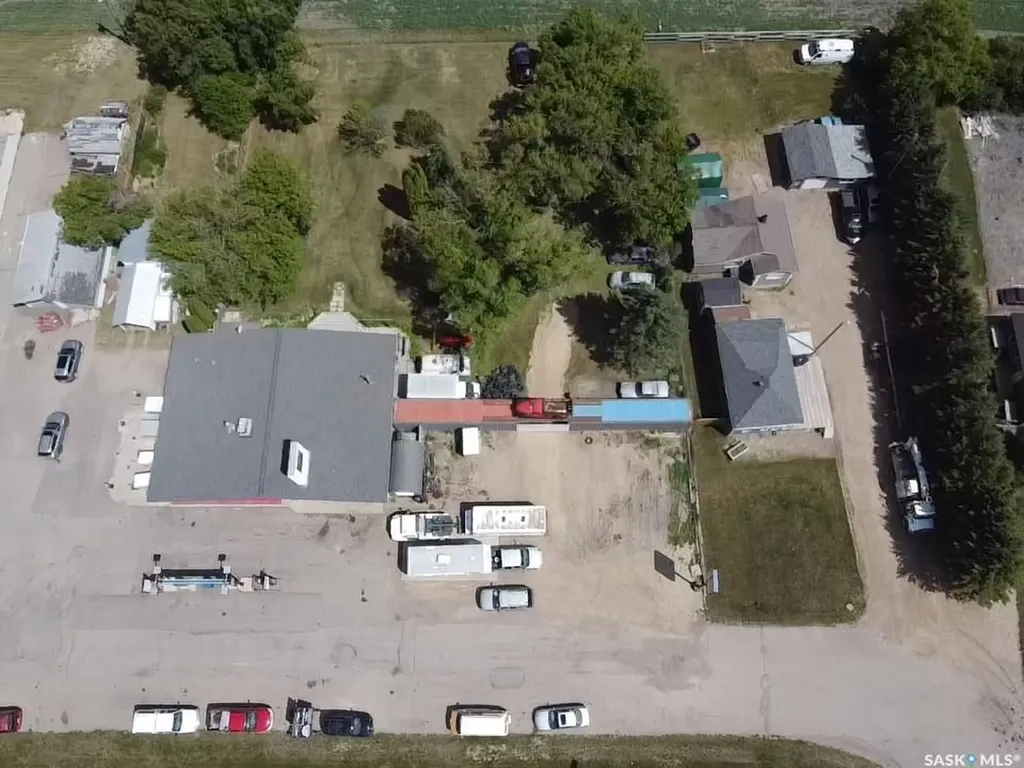 200 9 Highway S Canora SK S0A 0L0