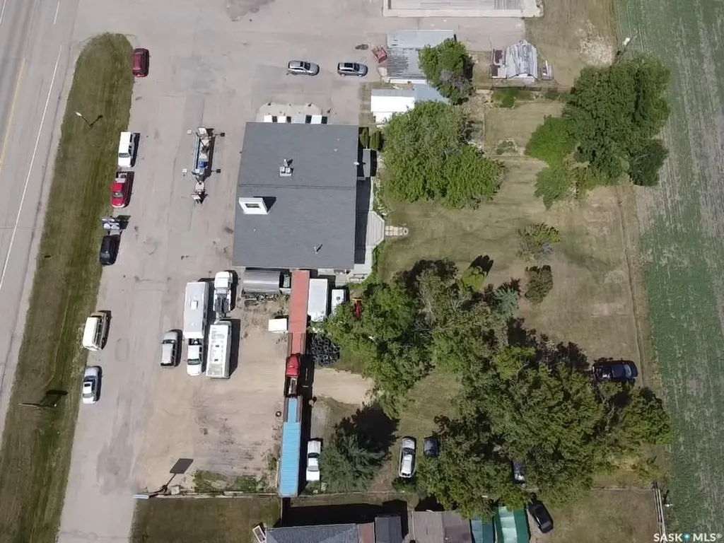 200 9 Highway S Canora SK S0A 0L0