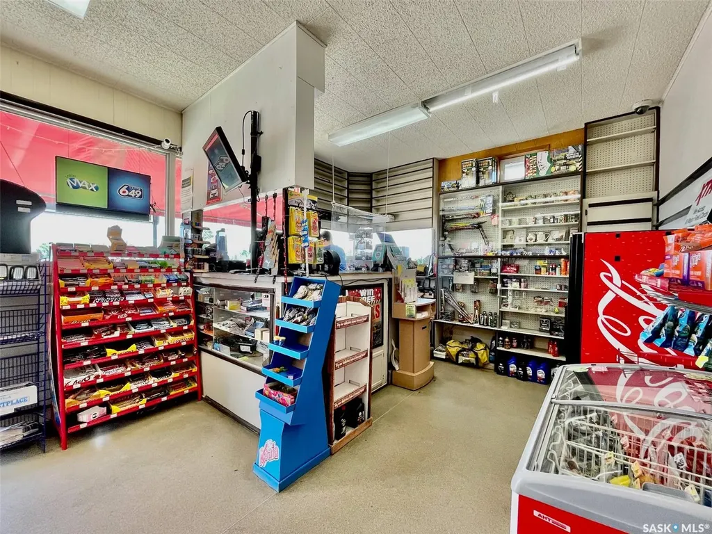 200 9 Highway S Canora SK S0A 0L0