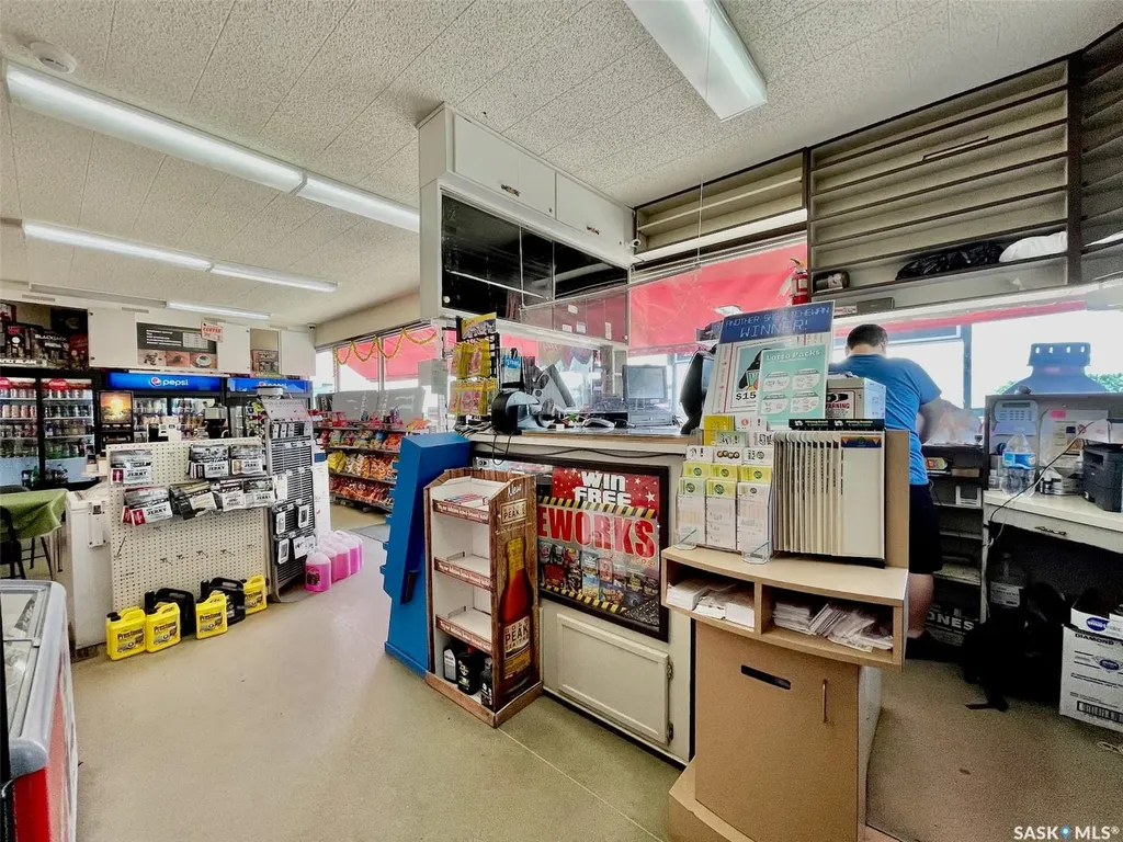 200 9 Highway S Canora SK S0A 0L0