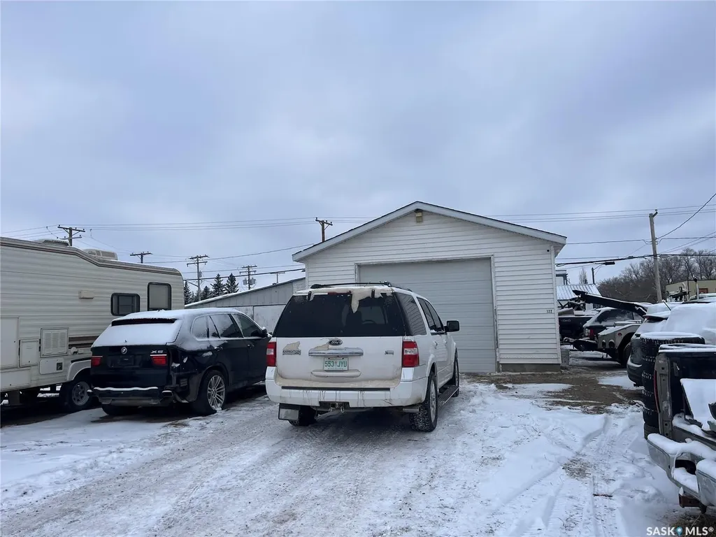122 Dundurn Avenue Dundurn SK S0K 1K0