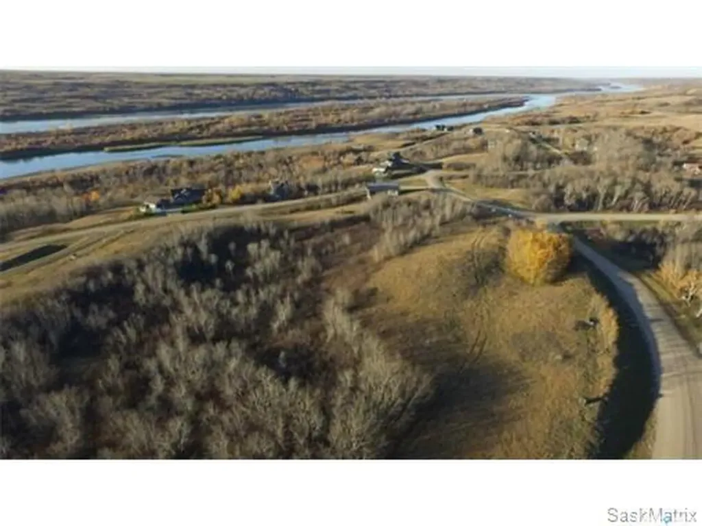 313 Laurier Crescent Laird Rm No. 404 SK S0K 2L0