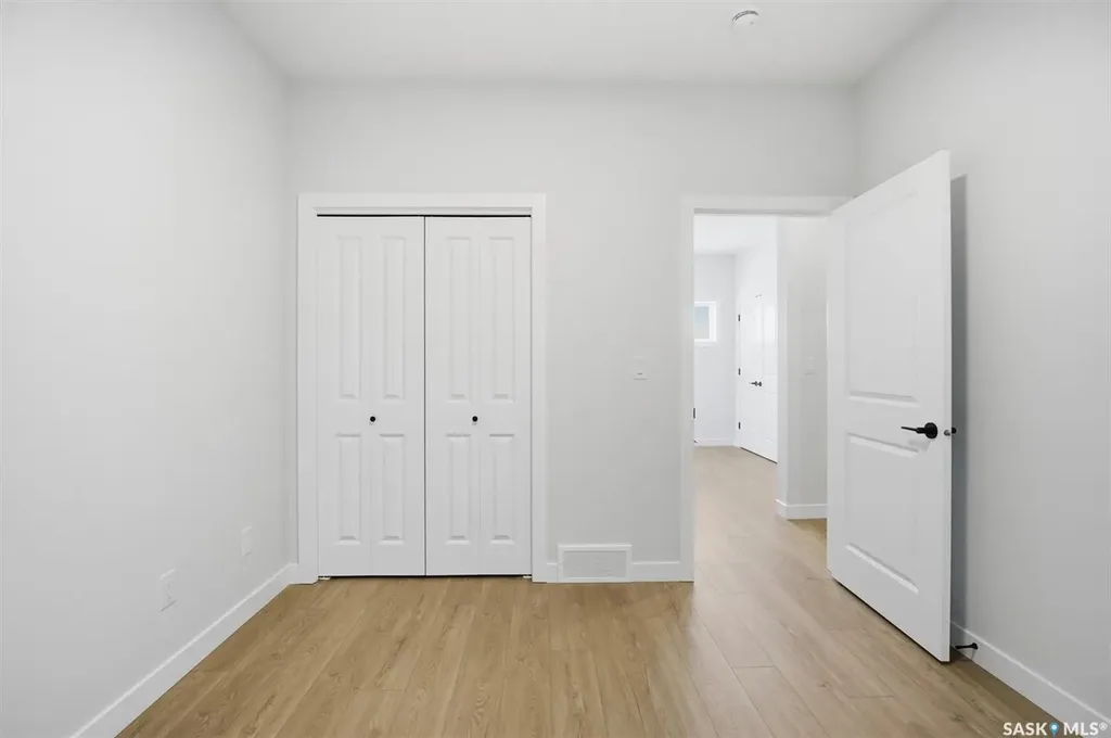 470 Cockcroft Place Saskatoon SK S7V 1Y9