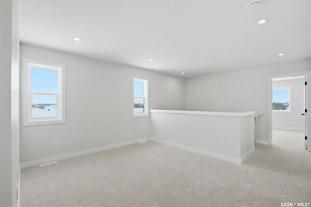 470 Cockcroft Place Saskatoon SK S7V 1Y9