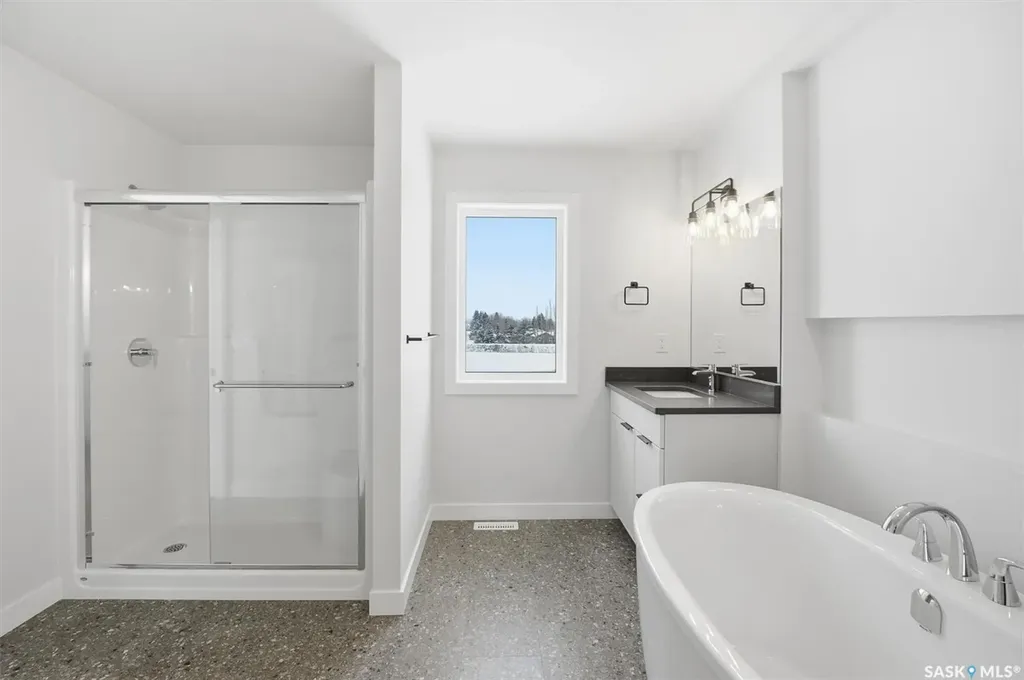 470 Cockcroft Place Saskatoon SK S7V 1Y9