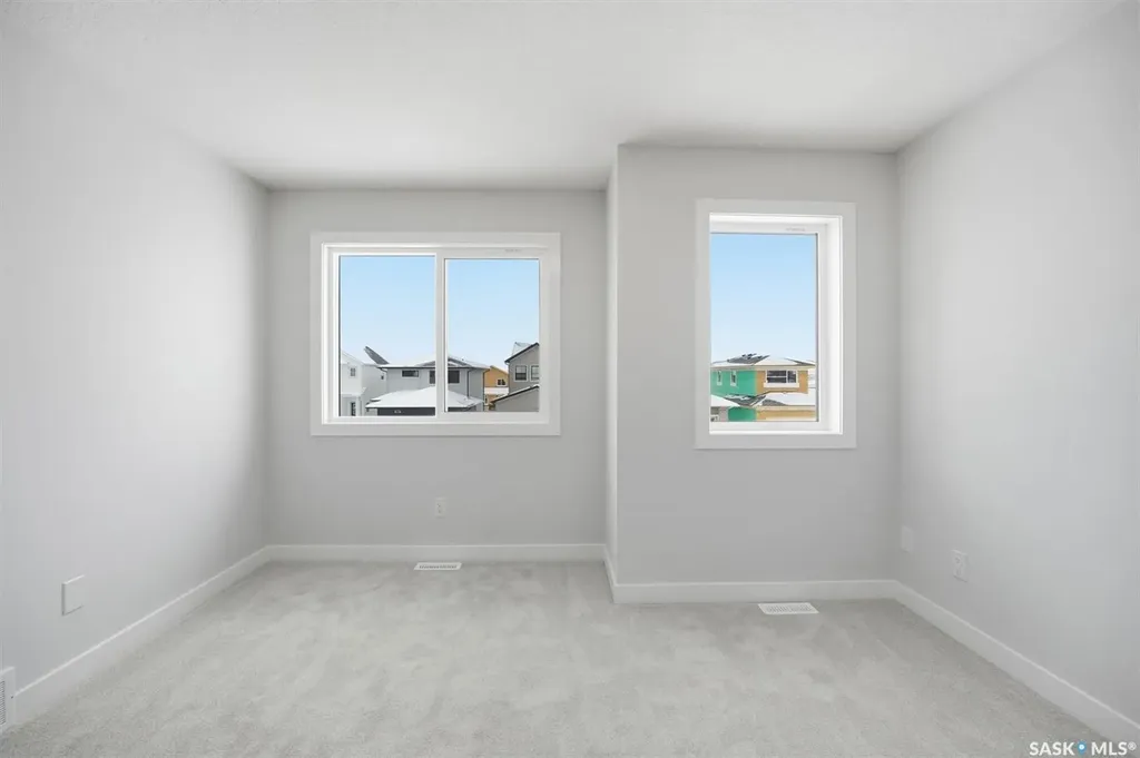 470 Cockcroft Place Saskatoon SK S7V 1Y9