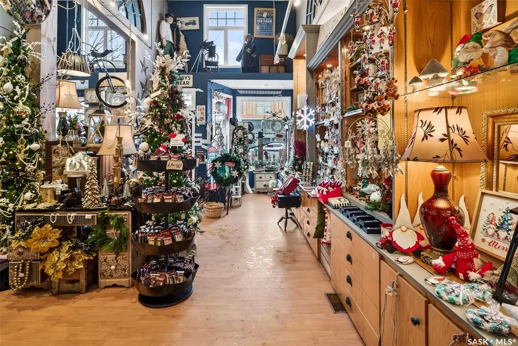 26 Main Street N Moose Jaw SK S6H 3J6
