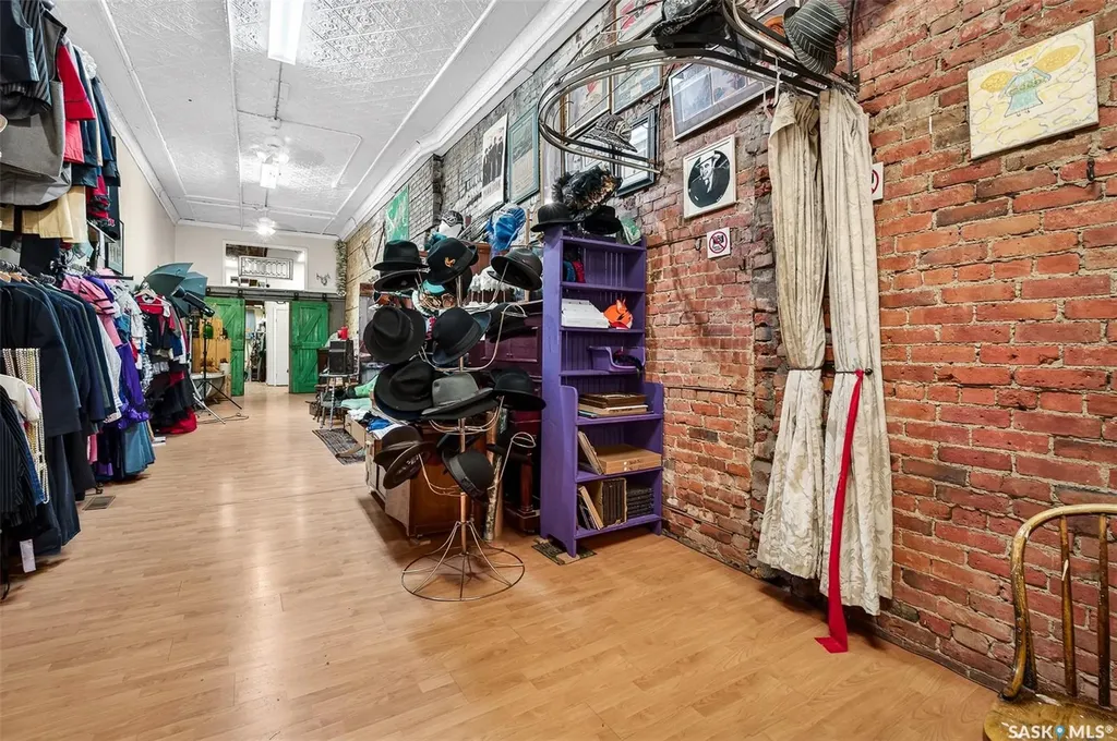 26 Main Street N Moose Jaw SK S6H 3J6