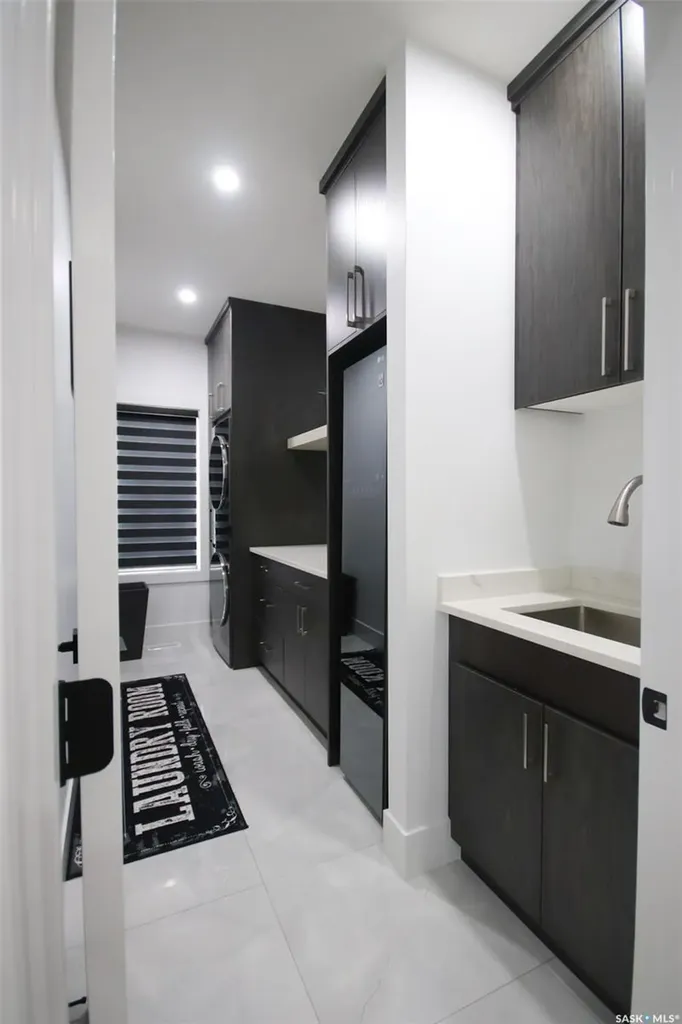 131 Nazarali Way Saskatoon SK S7V 1X8