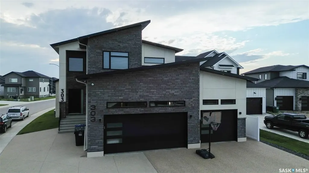 131 Nazarali Way Saskatoon SK S7V 1X8