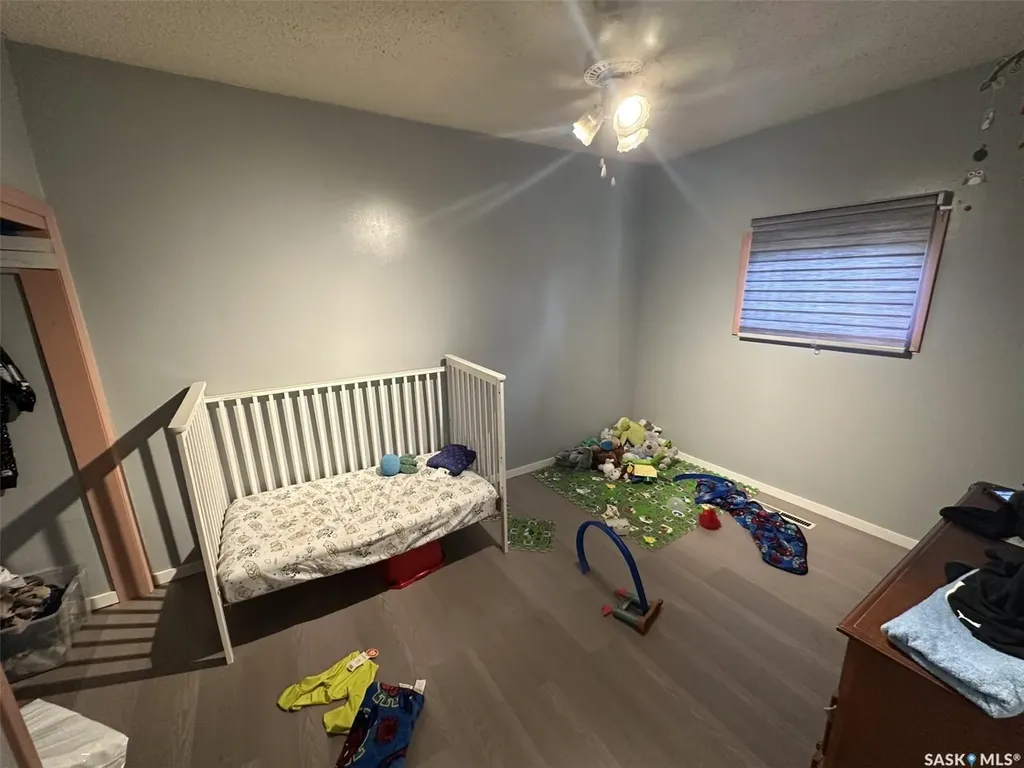 211 2nd Street E Lafleche SK S0H 2K0