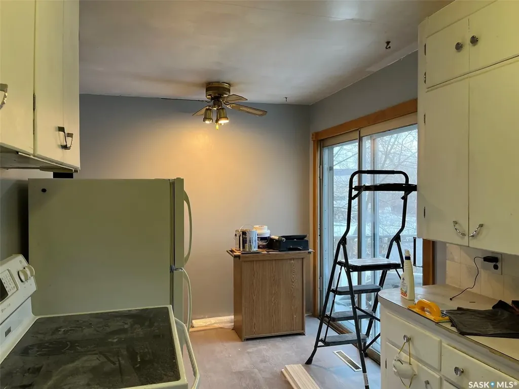 211 2nd Street E Lafleche SK S0H 2K0