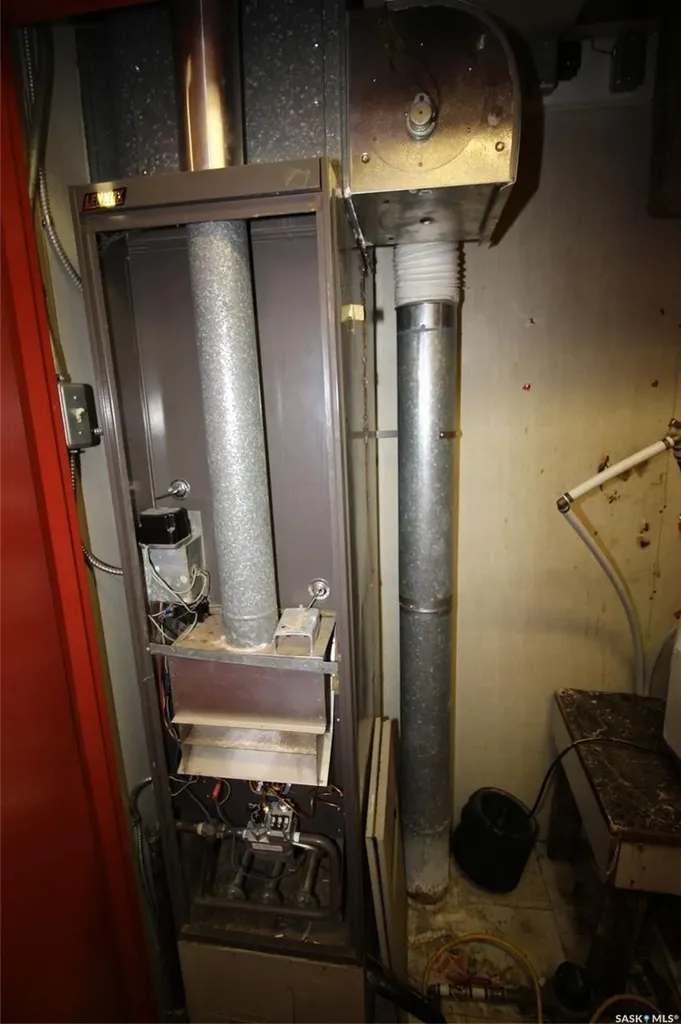 303 1st Avenue W Climax SK S0N 0N0