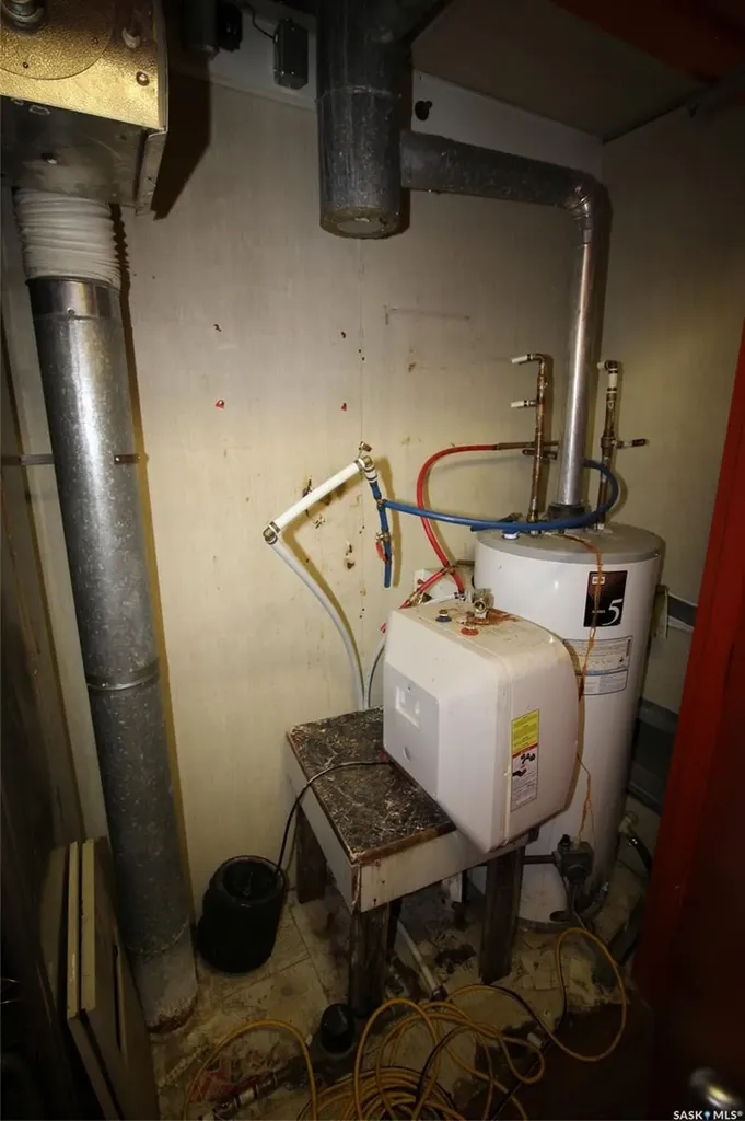 303 1st Avenue W Climax SK S0N 0N0