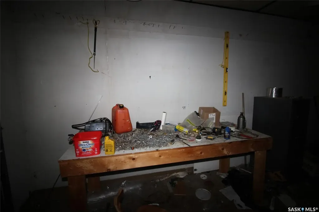 303 1st Avenue W Climax SK S0N 0N0