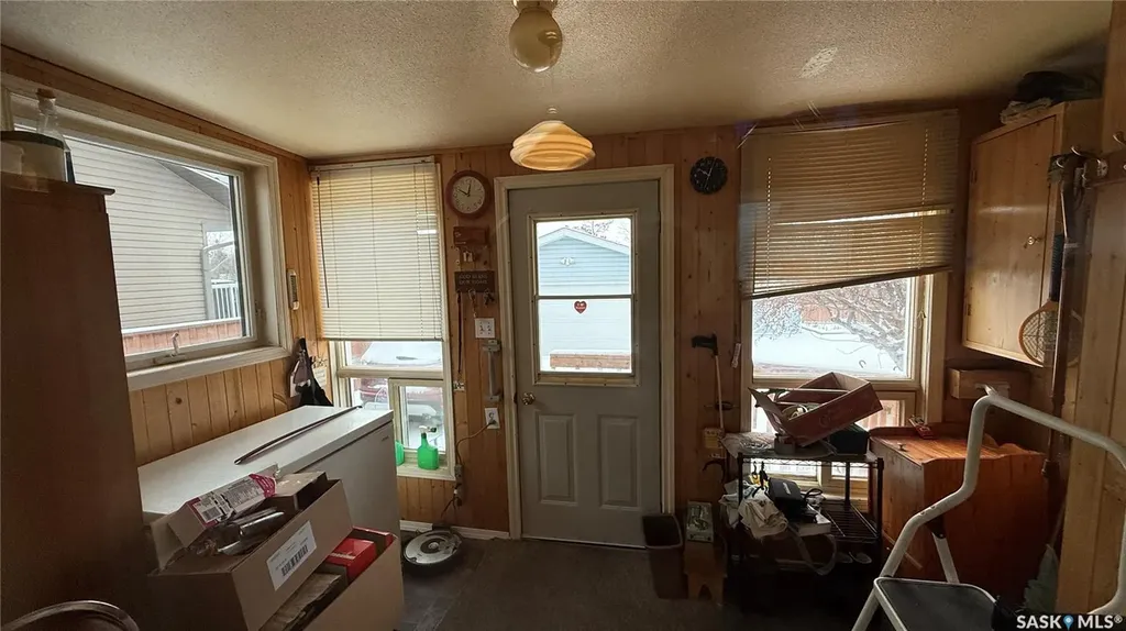 10326 Henderson Drive North Battleford SK S9A 3Y9