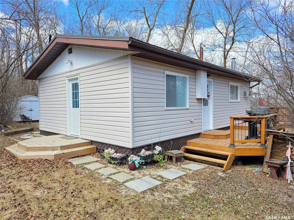 697 8th Street White Bear Ir 70 SK S0C 0R0