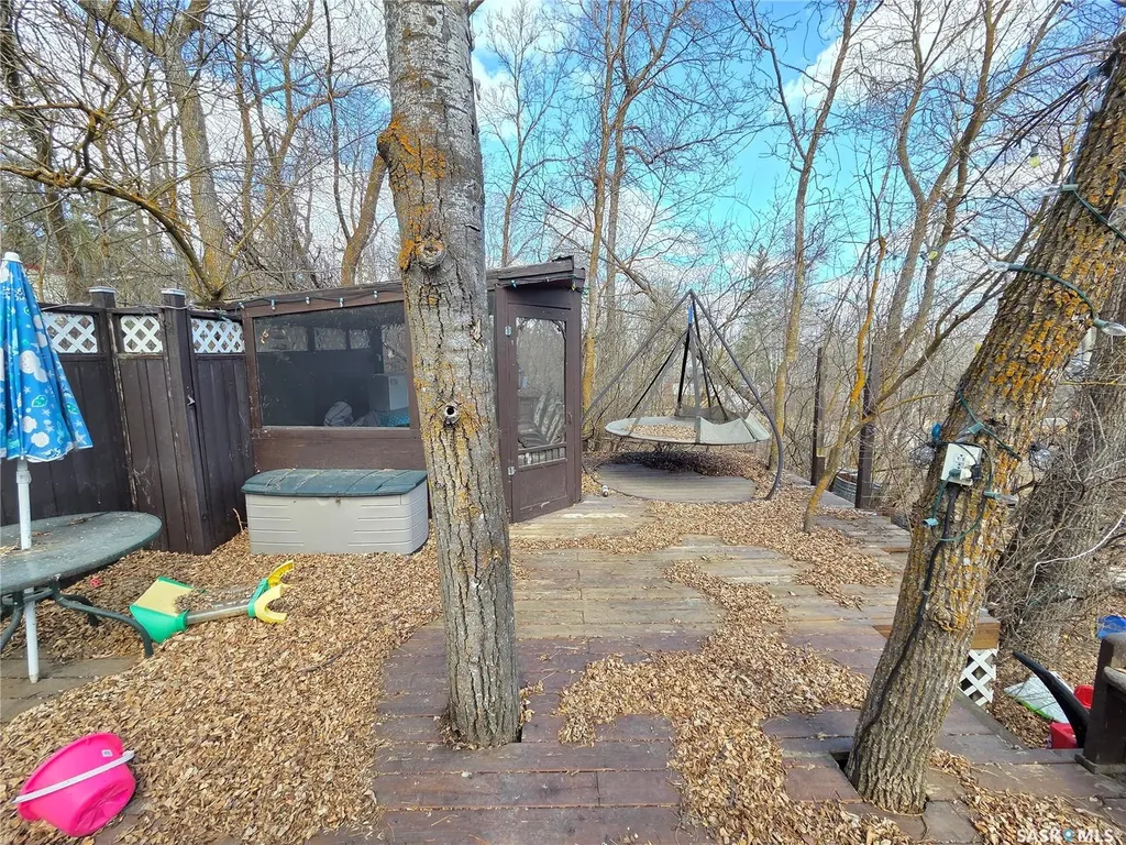 697 8th Street White Bear Ir 70 SK S0C 0R0